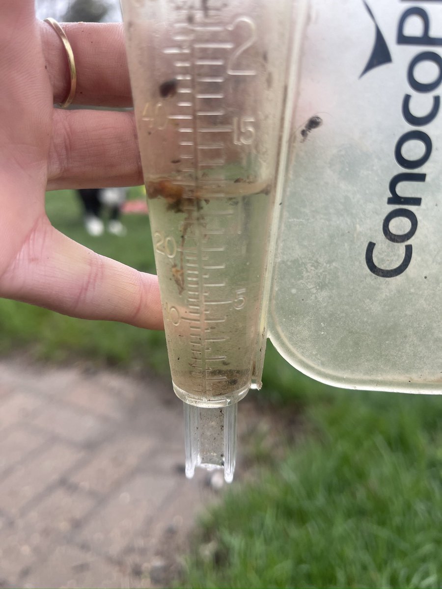 Total in rain gauge in Eatonia is 30mm! #skstorm what a great way to start #plant24