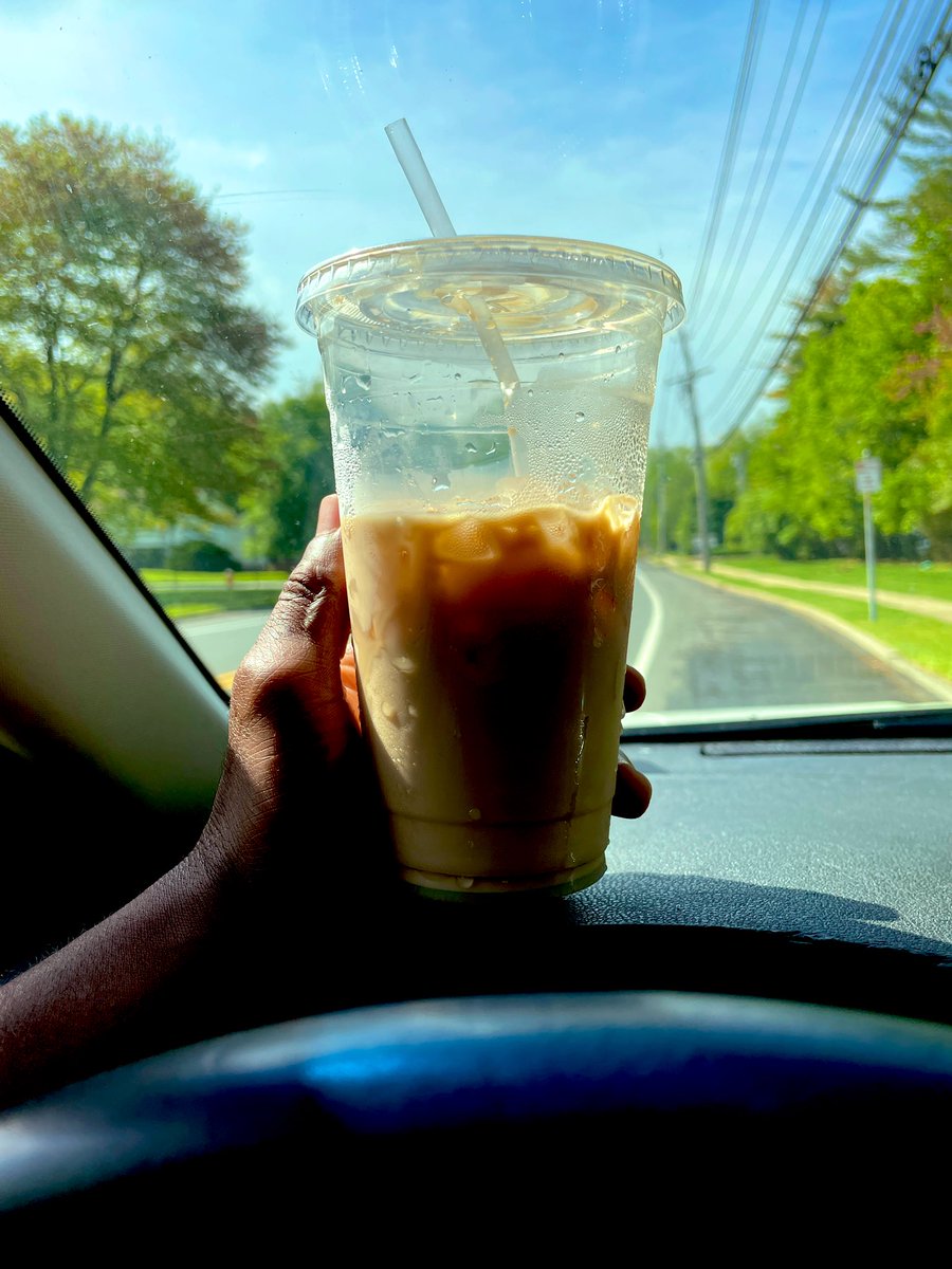 KenlySagefp's tweet image. #StartingMyDay 😋