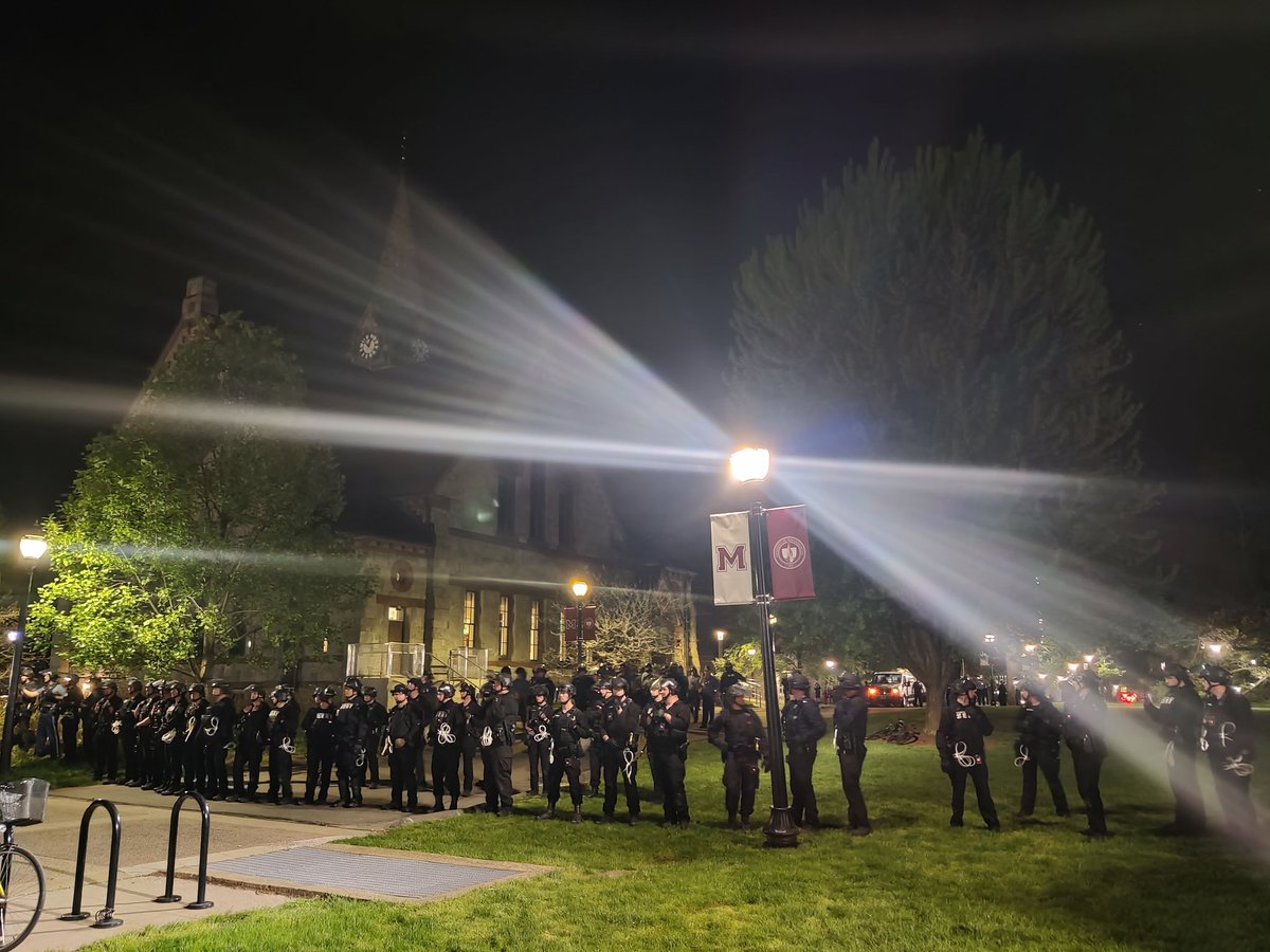 NHabib14's tweet photo. ..over a hundred students were arrested last night. Meanwhile, our chancellor sends an email saying "I'm so sad that I was forced 2 arrest u all 😔" https://t.co/mfgVA4GpKr