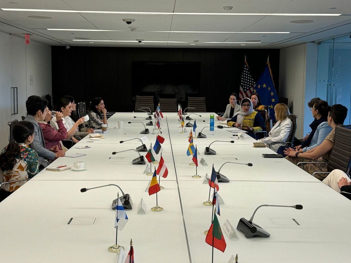 I remain deeply disturbed by the discrimination & violence against women/girls after hearing from the Aghan and Iranian women of @wdn today. The EU is committed to support all policies that allow for a full, equal, and meaningful participation of all women/girls around the world.