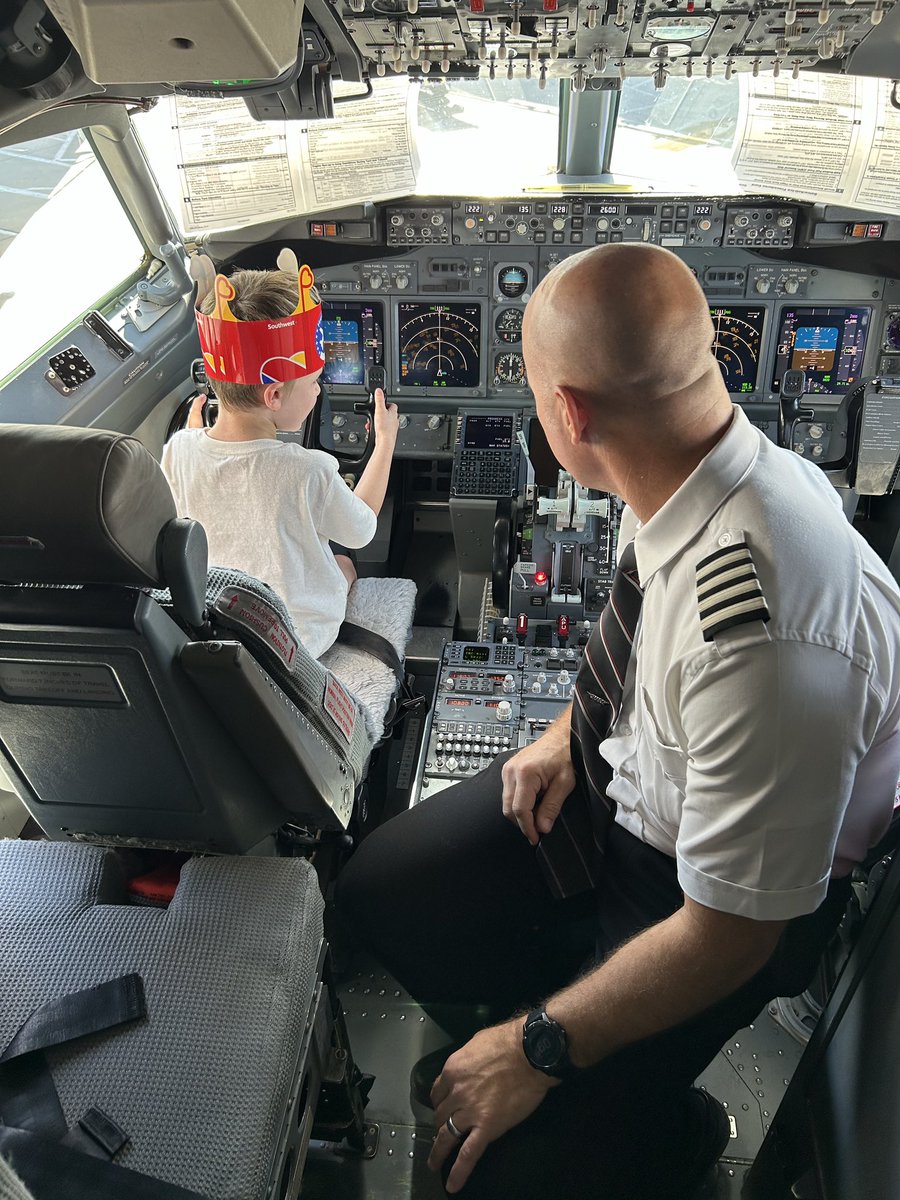jakeriddle's tweet image. Thank you @SouthwestAir for making Judah’s first flight so fun and meaningful!