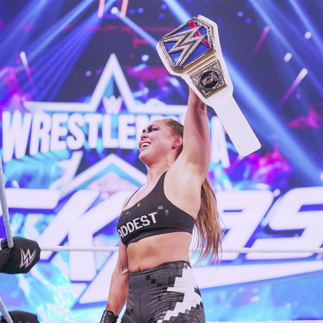 5/8/2022

Ronda Rousey defeated Charlotte Flair in an 'I Quit' Match to become the new SmackDown Women's Champion at Backlash from the Dunkin' Donuts Center in Providence, Rhode Island.

#WWE #Backlash #RondaRousey #CharlotteFlair #IQuitMatch #SmackDownWomensChampionship