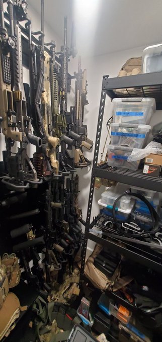 Organizing my closet today.  Wish me luck that I don't get distracted by something shiny 😅 https://t
