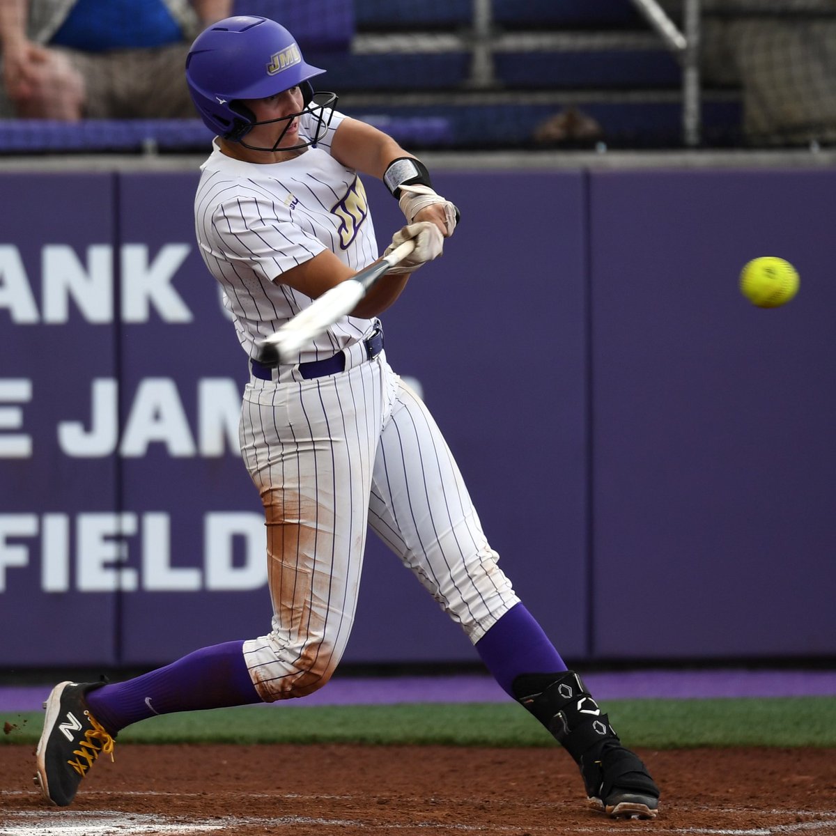 I caught up with James Madison LF/P Payton List as she was named the Sun Belt Freshman of the Year and is on the All-SBC First Team. List and the Dukes play Southern Miss today in the first round of the SBC tournament. 🔊 on.soundcloud.com/HiA9QXxtem4kup… @JMUSoftball | @PaytonList2022