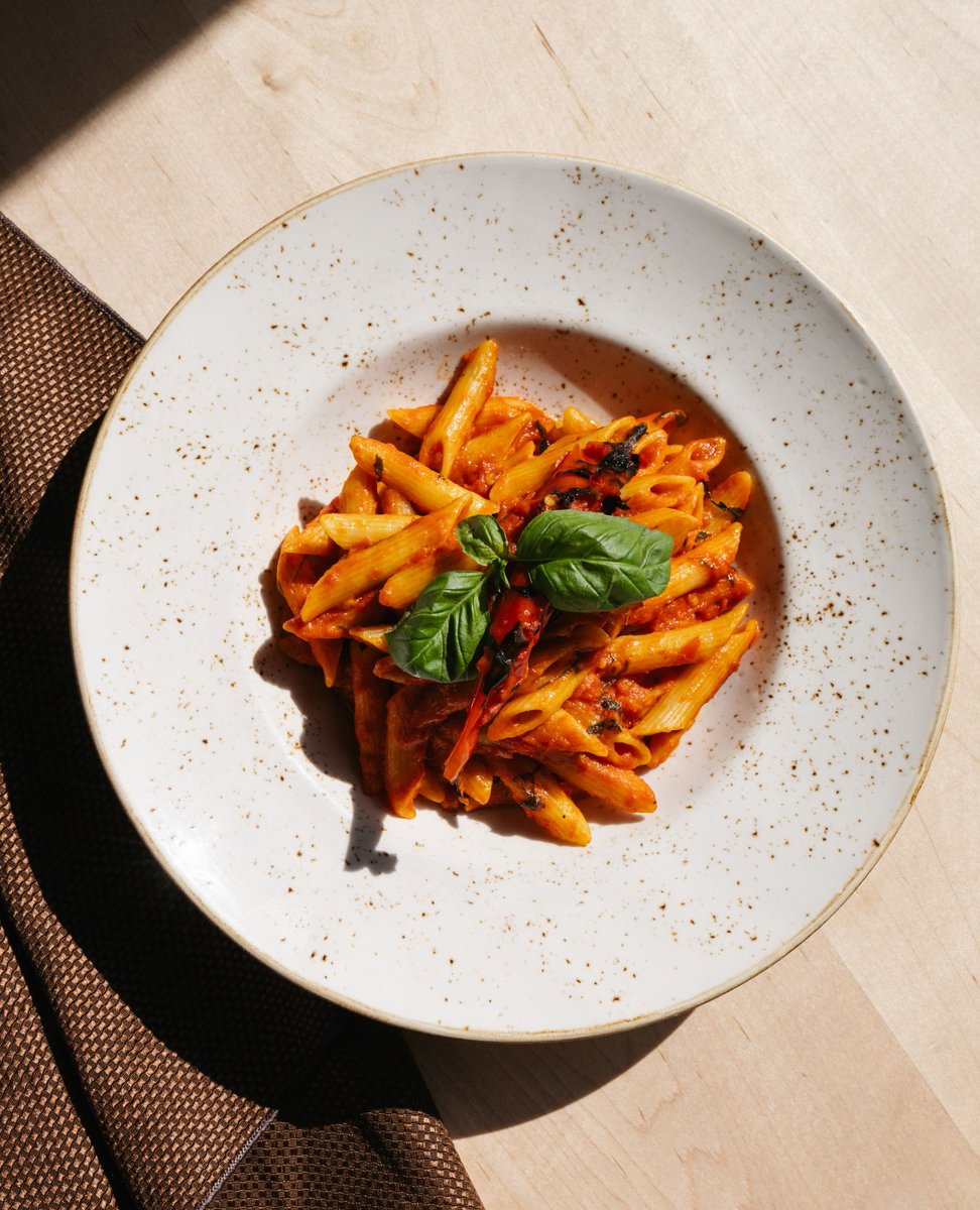 Feeling Fiery? Turn up the heat with Cibo's Penne Arrabbiata! Try it today with reservations at cibowinebar.com ✨️ 🍝: Penne Arrabbiata #cibo #cibowinebar #libertygroup #libertyentertainment #kingwest #yongest #yorkville #italian #brunch