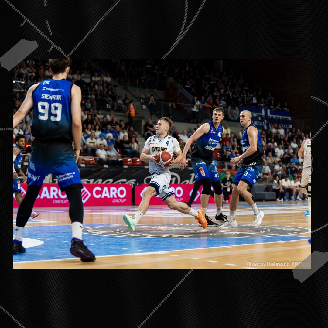 VinnigSports's tweet photo. Dwie drużyny Vinnig Górnik Zamek Książ Wałbrzych i @sksstarogard spotkały się w fazie play off! 🔥

W obu spotkaniach zwyciężyła drużyna z Wałbrzycha:
1 mecz 97:76
2 mecz 86:73

Mamy dla was kilka zdjęć, które wykonał Stelmach Marcin Fotografia Sportowa! 📷 https://t.co/RcnpkLl3gi