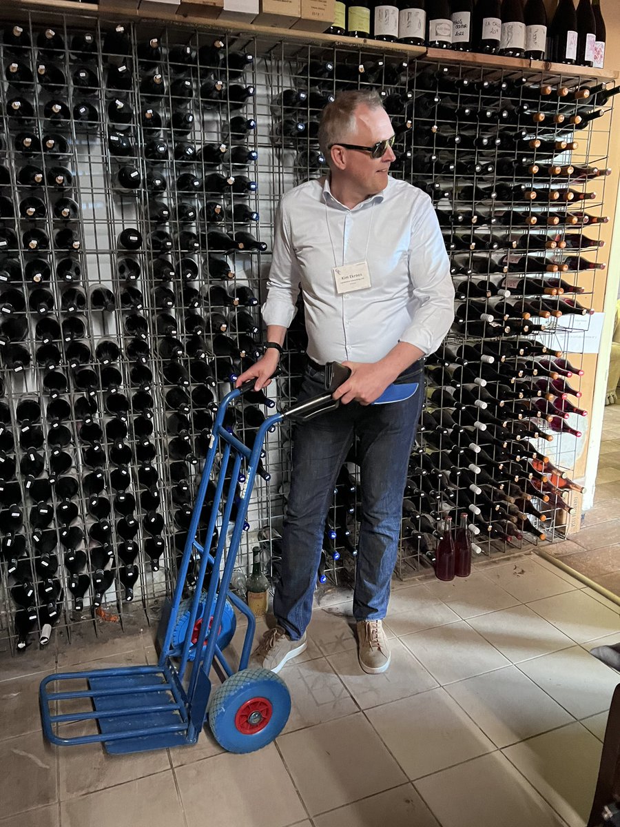 The first in-person <a href="/___iLS____/">International Lipidomics Society</a> board meeting at Podere Concori Winery and then at the hotel!! What an amazing time connecting with everyone not on Zoom!! We missed you <a href="/EllisMSILab/">EllisLAB</a>!!