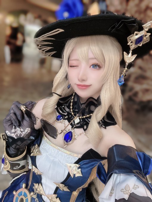 Twitterのコスプレ画像19
