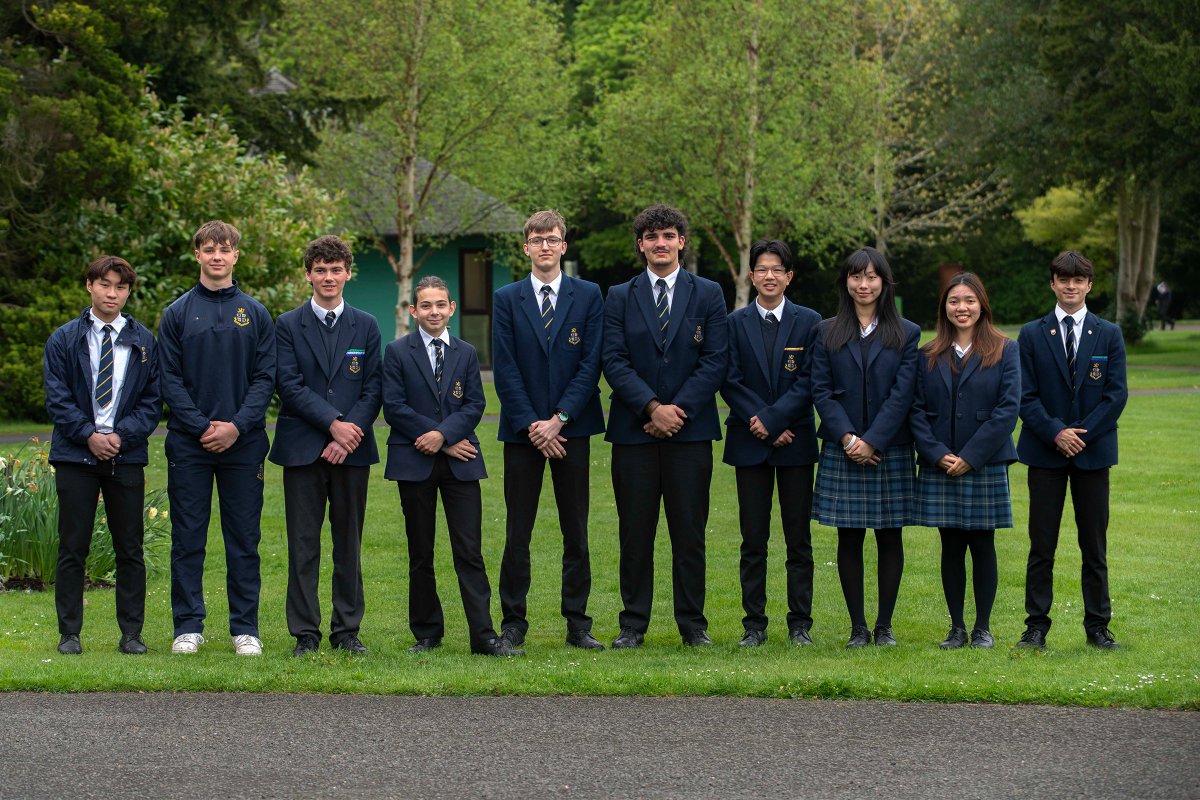 Senior Strathallan students take the top spot in Mathématiques sans Frontières Competition! 🤩🎉 Ten talented students have secured the top spot in the Senior category of this international mathematics competition by just one mark! 👏 Well done team! 🥳 #Maths #Proudschool