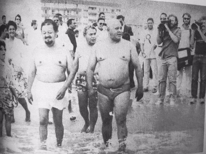 cheeseoverdeez's tweet photo. my grandad led a protest at the then ‘whites only’ Kings Beach in PE, in defiance against the apartheid regime’s racial segregation laws. 

he said ‘all god’s beaches for all god’s people’ ✊🏾 https://t.co/cKwWDq18YJ