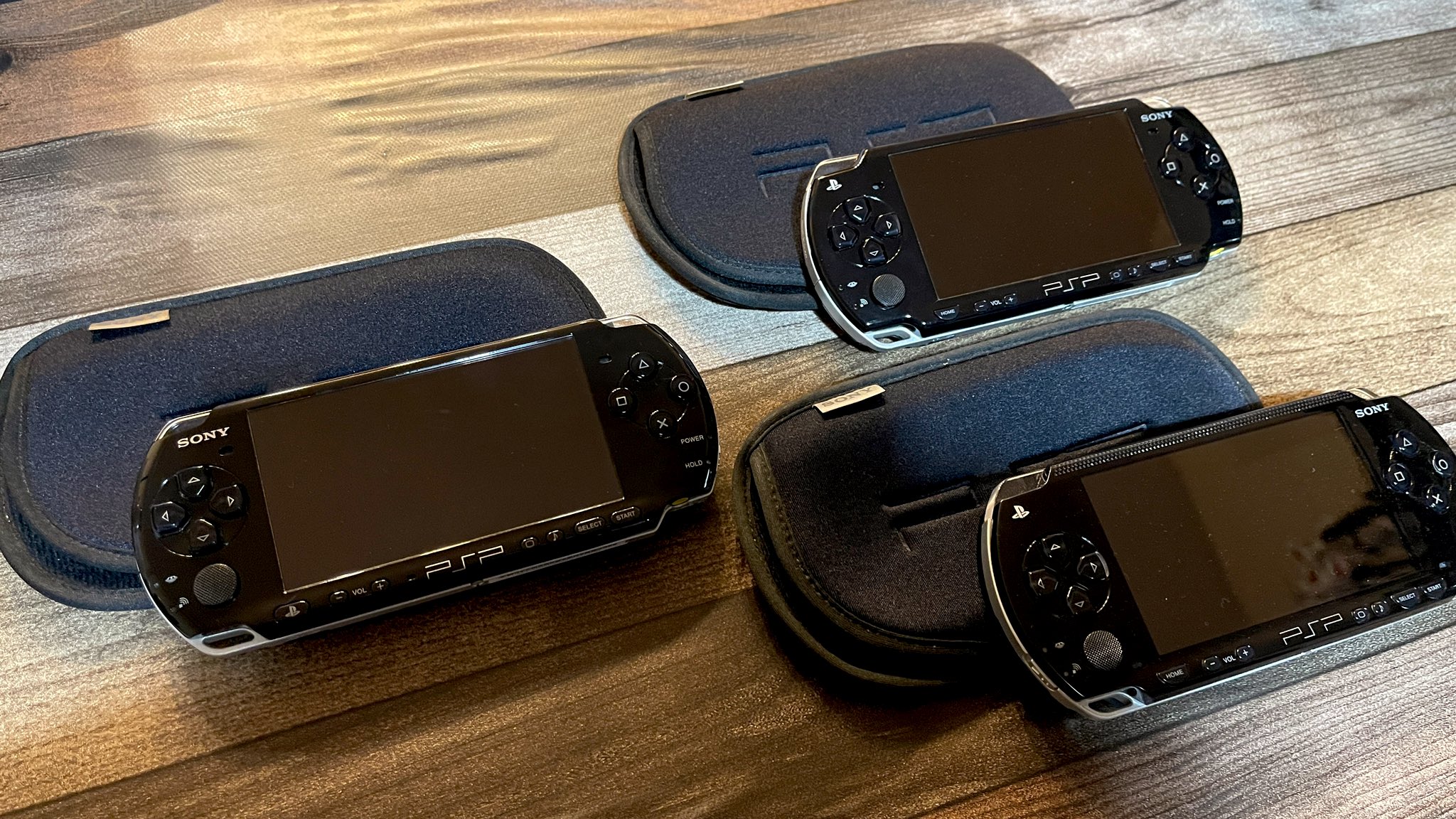 PlayStation Portable - あつお Amazon.com: BUNDLE Sony PlayStation Portable PSP , 1 Family