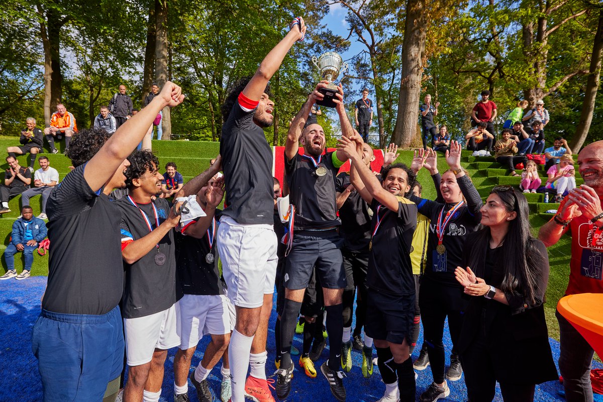 De #UnityEuroCup brengt mensen samen en laat zien wat sport kan betekenen: een plek waar competitie en plezier hand in hand gaan.⚽ Dit jaar verheugen we ons op een uitgebreide editie, met 4 regionale en 1 nationaal selectietoernooi. 👉 Meld je aan! knvb.nl/unitycup