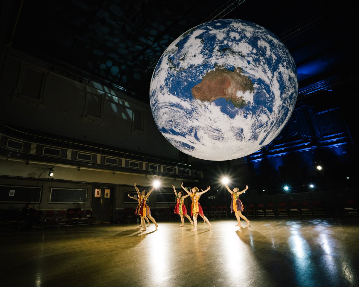 Here's a little throwback to when we had Luke Jerram's stunning Gaia at Parr Hall in 2022 🌍 The sculpture of Earth accurately depicts our planet's surface as it would be seen from space 👨‍🚀 Would you like to see more largescale family-friendly installations visiting Warrington?