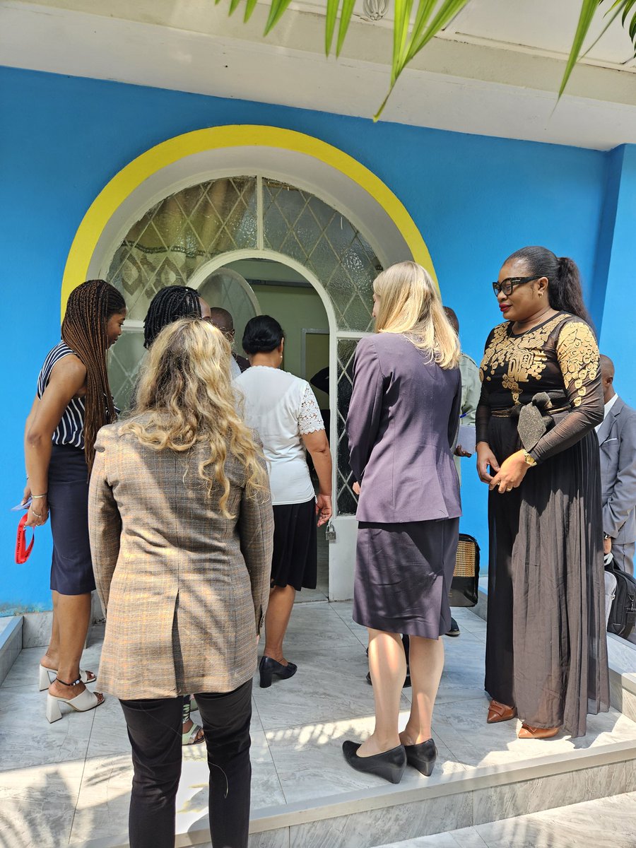 2/6 Les discussions ont tourné autour du projet COTECCO dans son ensemble, les  progrès réalisés dans le cadre de son partenariat avec la CISTEMA,les  défis et perspectives pour l'élimination du Travail des enfants dans les mines artisanales de la RDC.