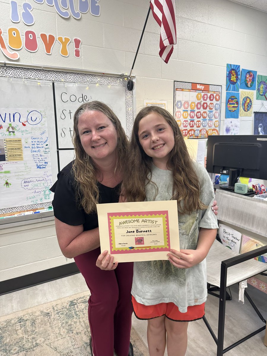 Surprise!! Congratulations to June Burnett, AMES 5th grader, selected by the Paper, Scissors, Cake Art Studio and owner Adria Smith to receive a scholarship for classes based on her amazing artwork at the CCSD Festival of the Arts! #ccsdfinearts @CherokeeSchools @ArnoldMillES1