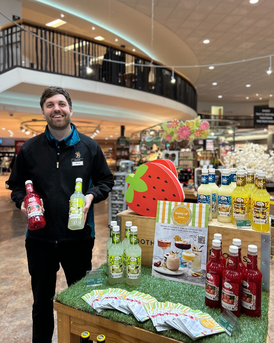 Darren at Lytham wants to shake up Summer with Masters Of Mixes new in store with 4 flavours to choose from! 🙌 Booths operate a think 25 policy. Please drink responsibly.