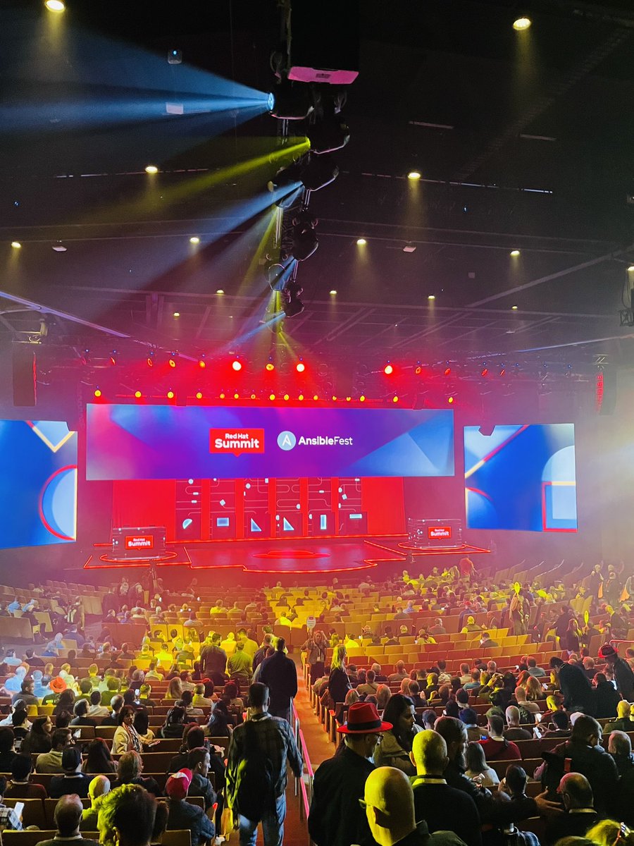 From #GenAI use cases, to applying #AI to #telco, #automation and security. Are you ready to unlock what's next ? Welcome to #RHSummit Day 2!