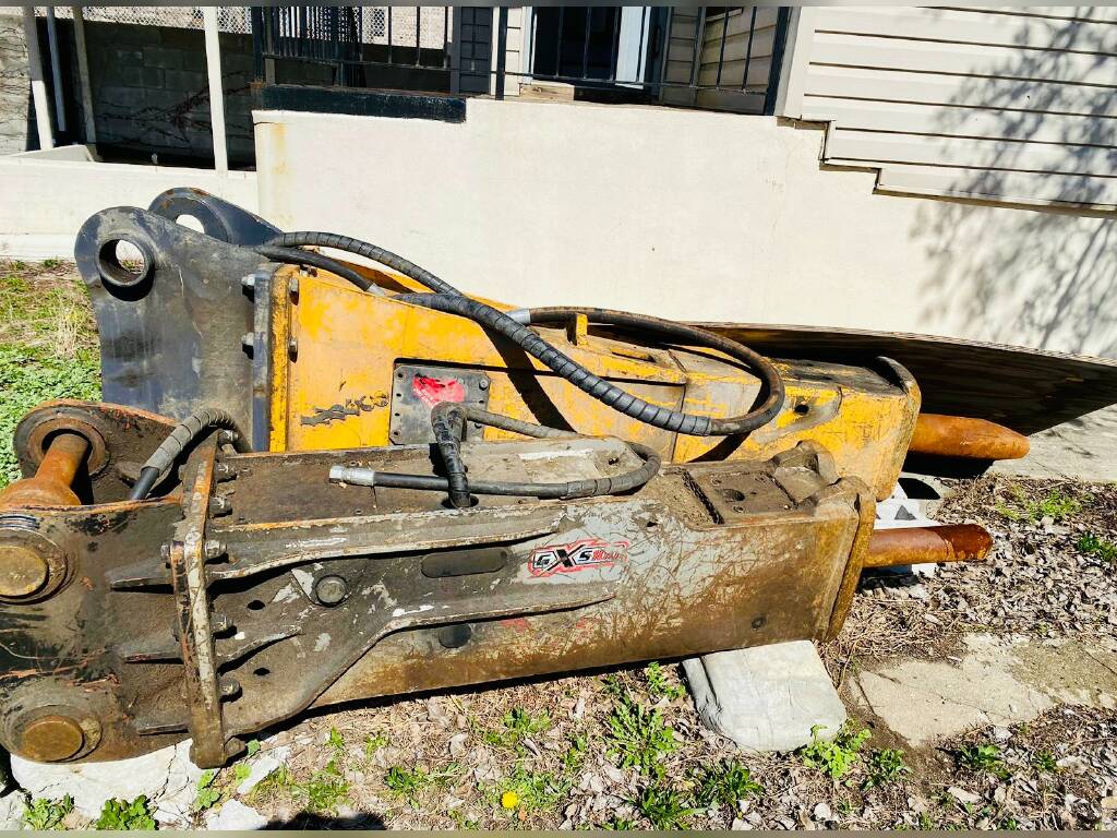 2021 Indeco Rock Trencher For Sale In Hewlett, New York 11557

$45,500

showroom.auction123.com/pro_market_con…
#Trencher,#heavymachinery,#auction,#forsalebyowner