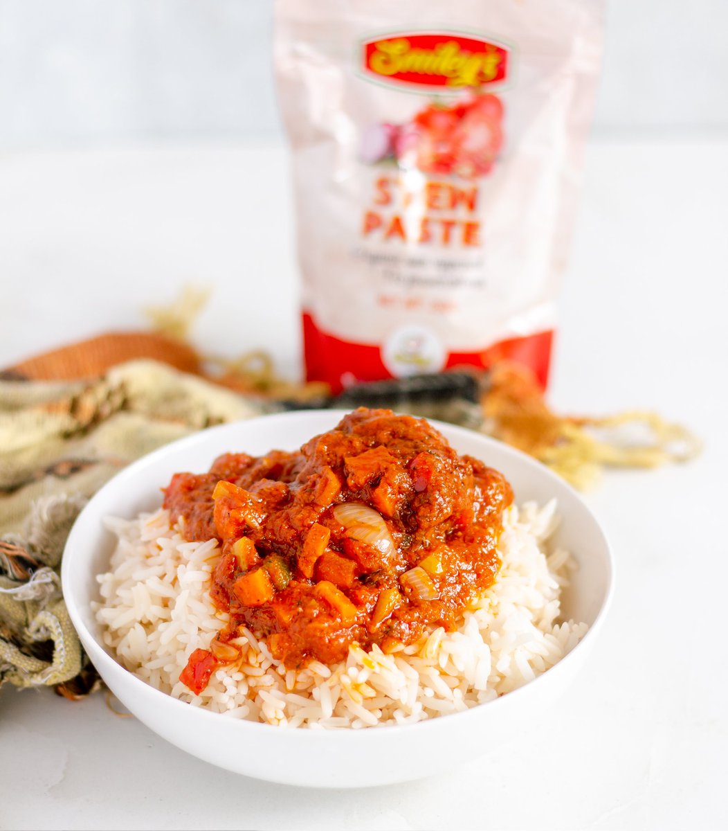 Feeling overwhelmed with meal prep? Let Smiley'z Foods save the day with our convenient tomato pastes and sauces! 

#MealPrepSolutions #EasyCooking #smileyzfood #smileyzmobilekitchen