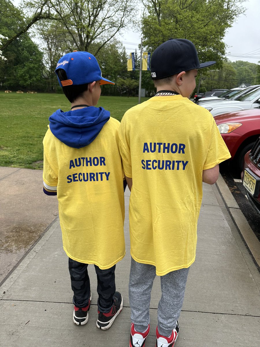 Jarrett_Lerner's tweet photo. Showed up at my school visit today and was greeted by my “Author Security.” https://t.co/5boRYF4nJ7