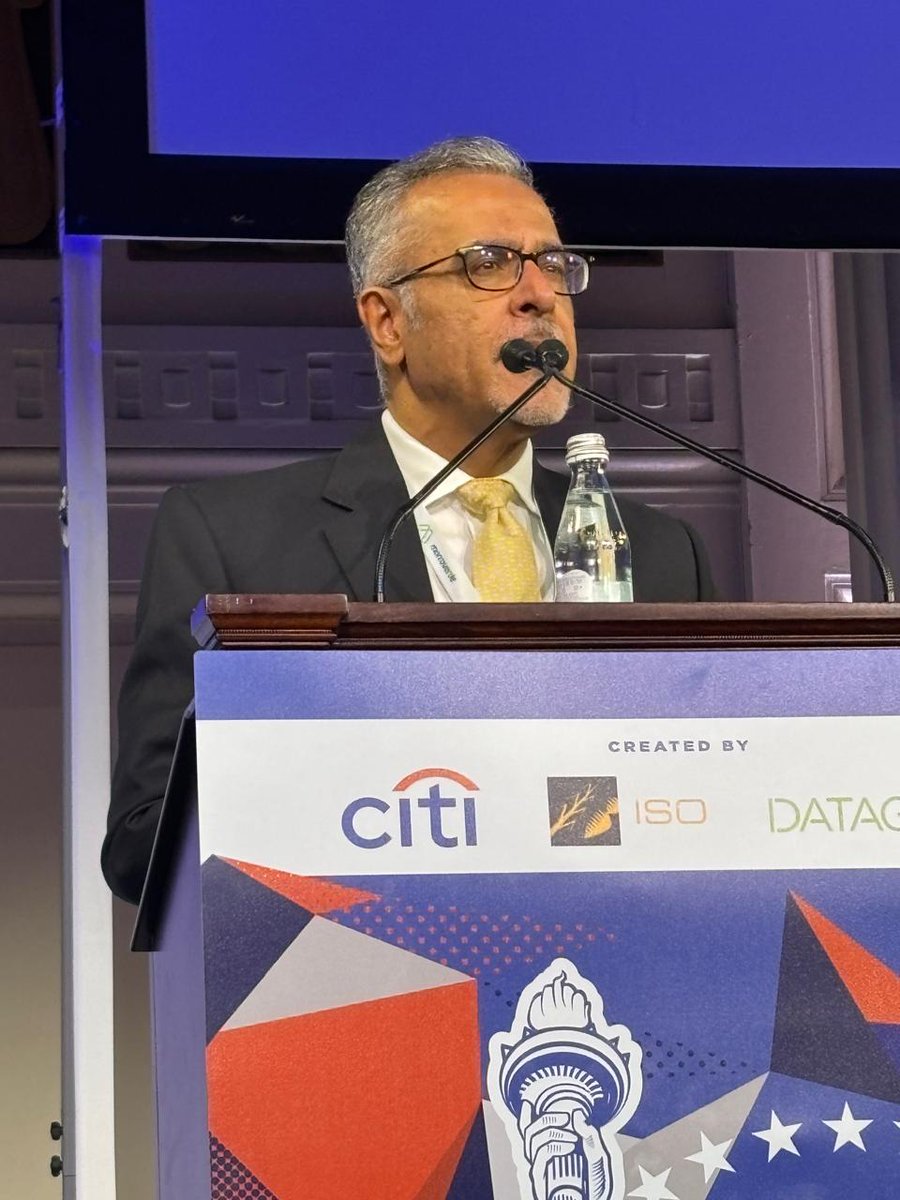 The wait is over! Shri Sanjeev Chopra, Secretary, DFPD is addressing the 17th CITI ISO DATAGRO My Sugar & Ethanol Conference at New York today on 8th May 2024. Stay tuned for more live updates! #NYConference #Sugar