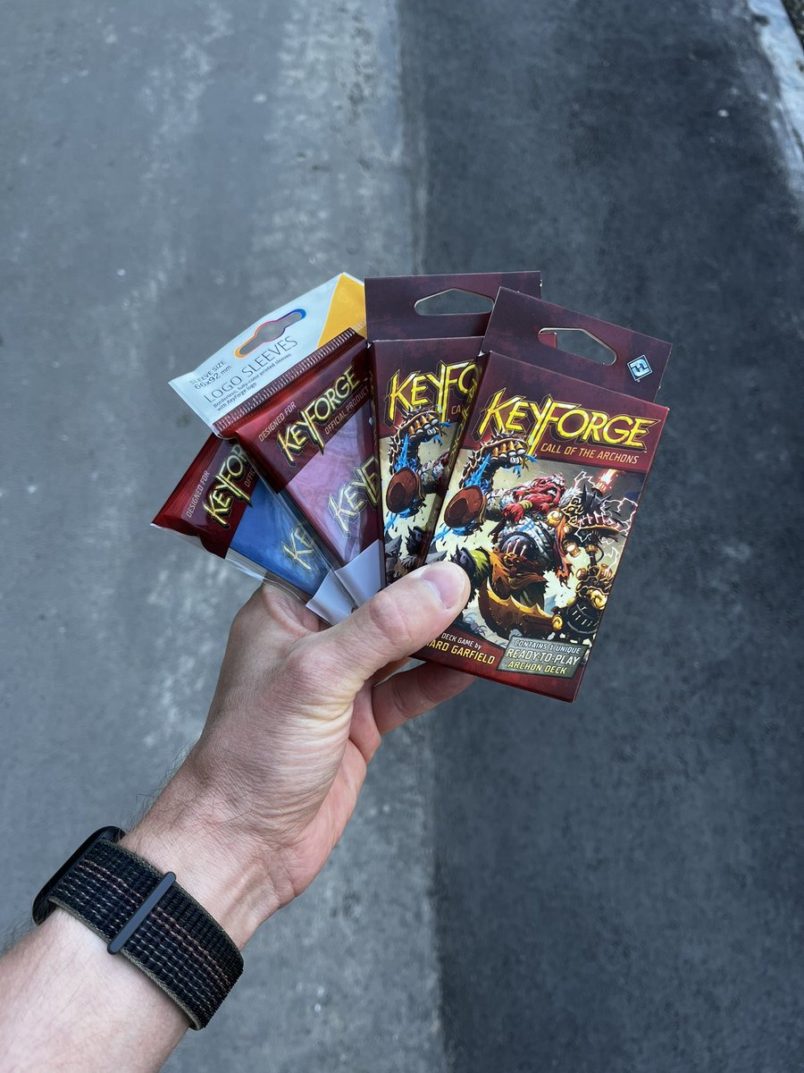 I’m finally trying KeyForge by @GhostGalaxyGam1 today. Let’s forge some keys!