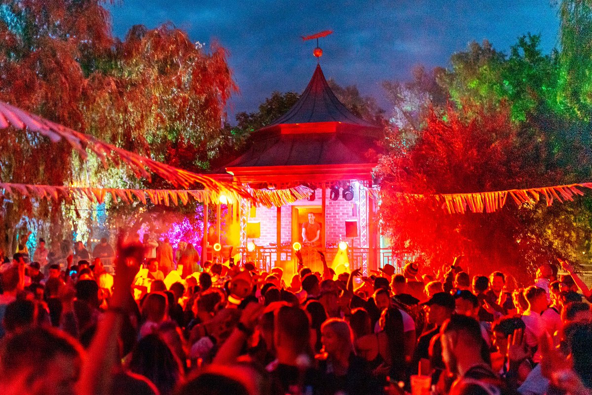 Secret Garden Party drops the headliner to support grassroots artists dlvr.it/T6bhzY