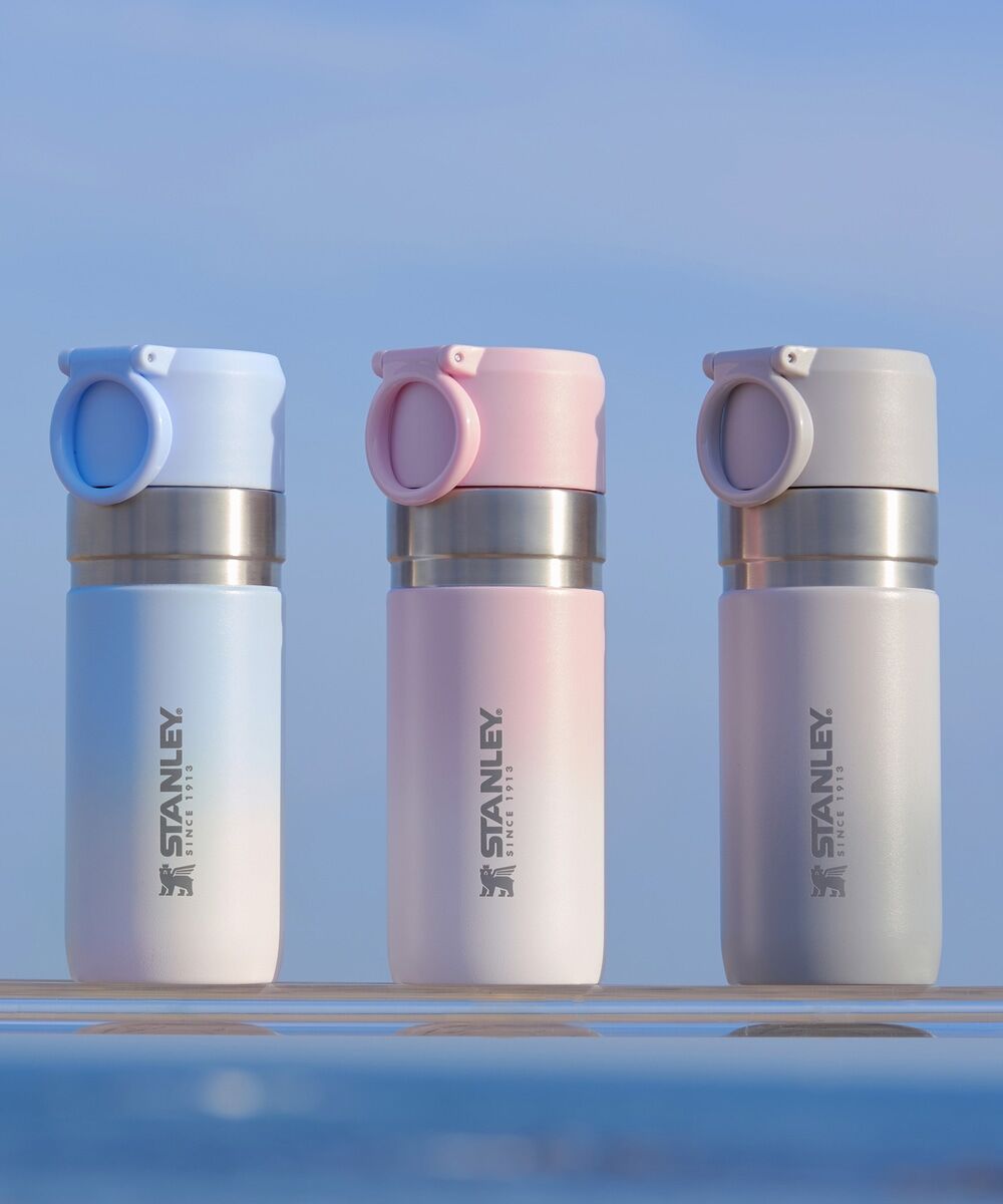 shipito's tweet image. Keep your drinks cold and your shipping costs lower with Shipito. Get your STANLEY bottle wherever you roam! #STANLEY #JapanCollection #Mug #JapanTrip #TraveltoJapan #国際転送
Product:bit.ly/3JDBYqG
Shipito: bit.ly/3snnpTm 
Use code SOCIAL24 for 10% off shipping