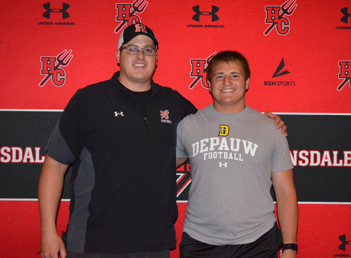 Congratulations to Red Devils <a href="/markortiz75/">Mark Ortiz</a> and <a href="/CarterContrer11/">Carter Contreras</a> ! Proud of both of you and excited to see what you accomplish at the next level! #BringYourFire