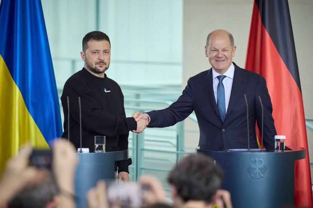 Germany will take part in the Global Peace Summit in Switzerland in mid-June, President Volodymyr Zelensky announced after the conversation with Chancellor Olaf Scholz.