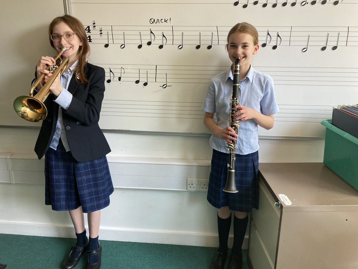 This afternoon, our Year 7s learnt how to transpose simple parts for Bb instruments! Our magnetic notation was a huge help 🎶