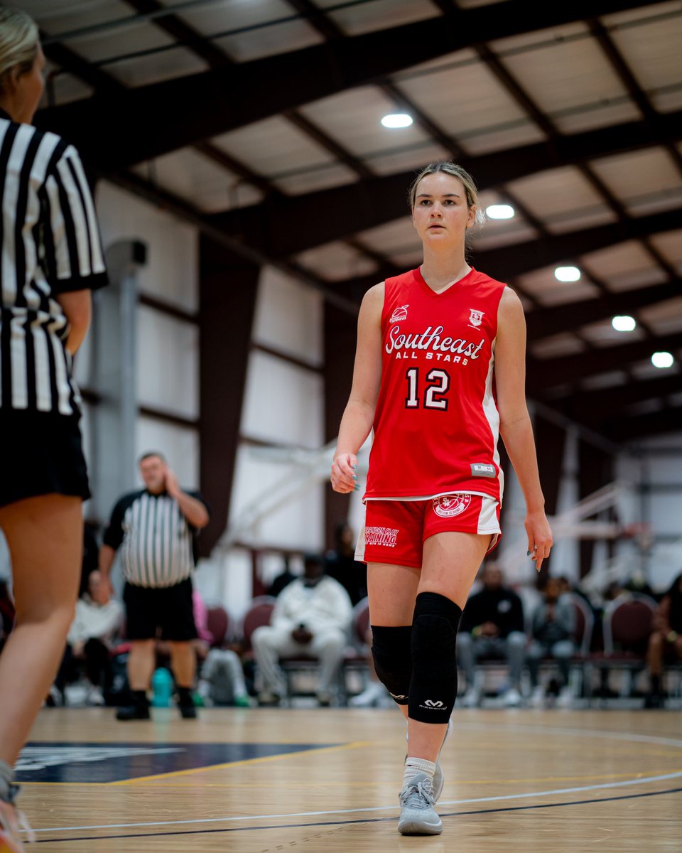 #TheSticksReport Trending Up Word on the street is 2026 @abbey_bensman is definitely one to see next weekend @BClayTourneys Power 48 Fresh off a Region 6A All State Team selection (GA) we expect this to be a big summer for her with @SoutheastAStars