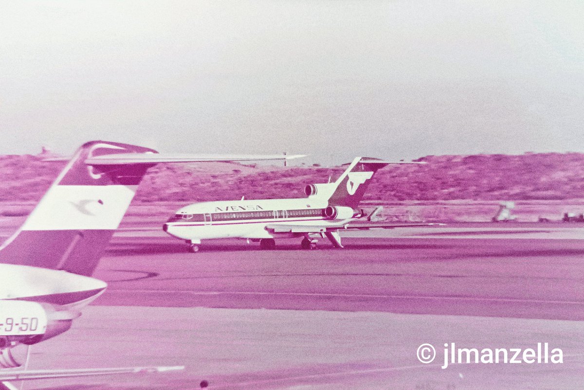 De mi colección personal. Avensa 727-22 (YV-82C).Aeropuerto Internacional de Maiquetía (VEN) Mar/85 @MD80com @ClassicsPlanes @RaulChiT @p_vecchione @zitro_eduardo @pedromolero83 @ramirezvictore @aomd88 @retro748 @n194at @MaestroFlying @flydeck60 @boeing737sjcboy @VintageAirliner