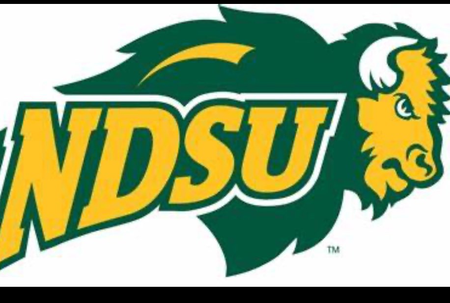 Enjoyed speaking with Coach Beschorner about our student athletes from North Dakota State football. @LHSfootball60 @LHSLancerPrin @LafayetteLancer