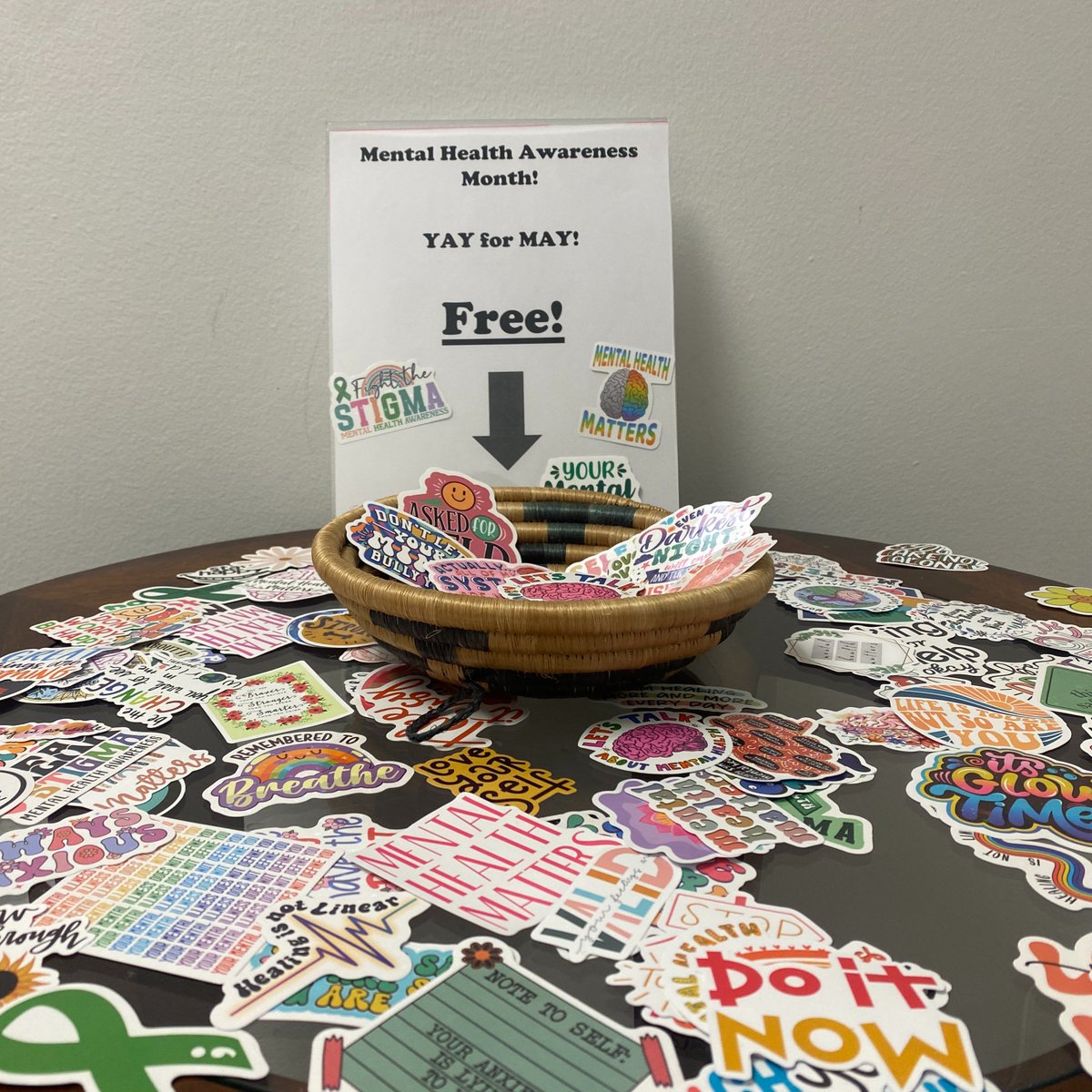 May is Mental Health Awareness Month! Your mental health matters to us. Check out the link below for online mental health resources, and pick up a sticker from the 3rd floor of the CVM building! online.uga.edu/news/may-menta… #UGAIDIS #BeWellUGA
