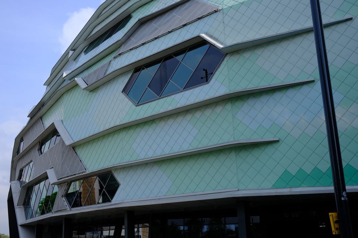 Thrilled to gather at First Direct Arena in #Leeds with our friends from Leeds International African Arts Festival! Celebrating culture, diversity, and creativity together. #LIAAF2024 #LeedsArts