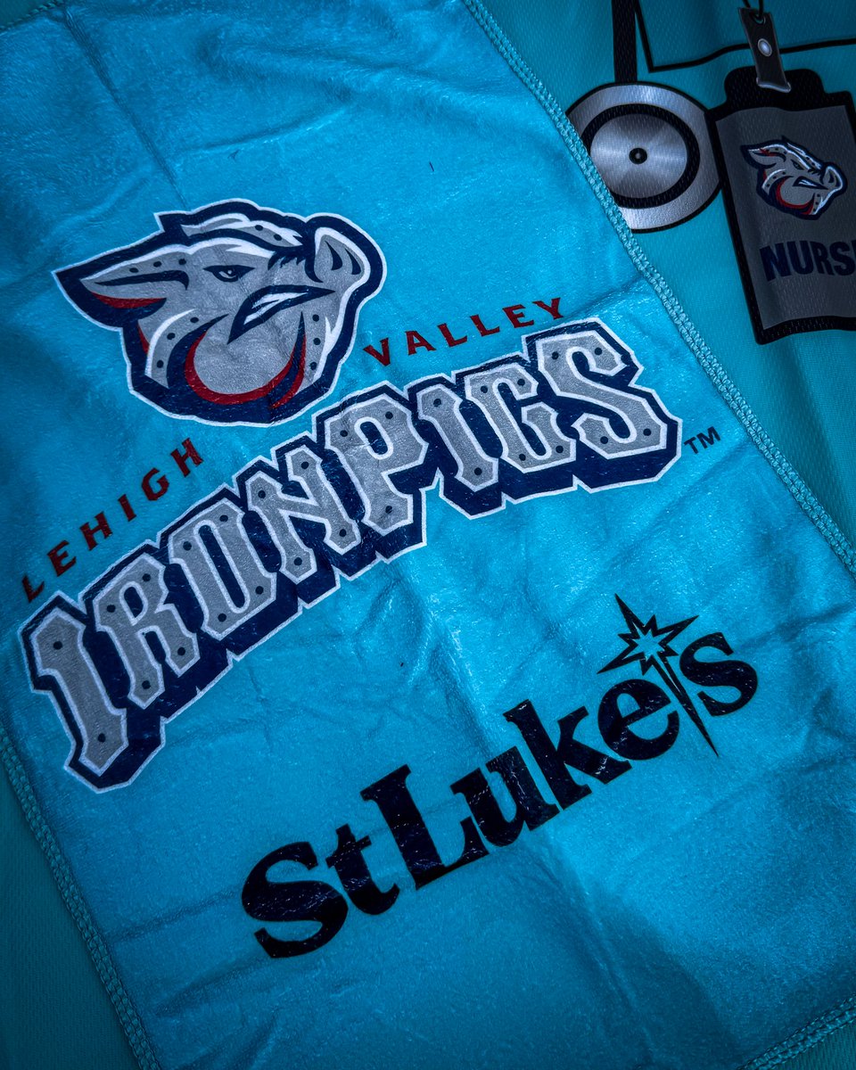 Sneak peek at tomorrow's giveaways courtesy of @mystlukes! Tomorrow's giveaways are: • Nurse Scrub Adult Jersey - first 3,000 adults 18 & over • Rally Towel - first 5,000 fans • Gel Pack - first 2,000 adults 18 & over Get Tickets: mlb.tickets.com/?orgid=52489&a…