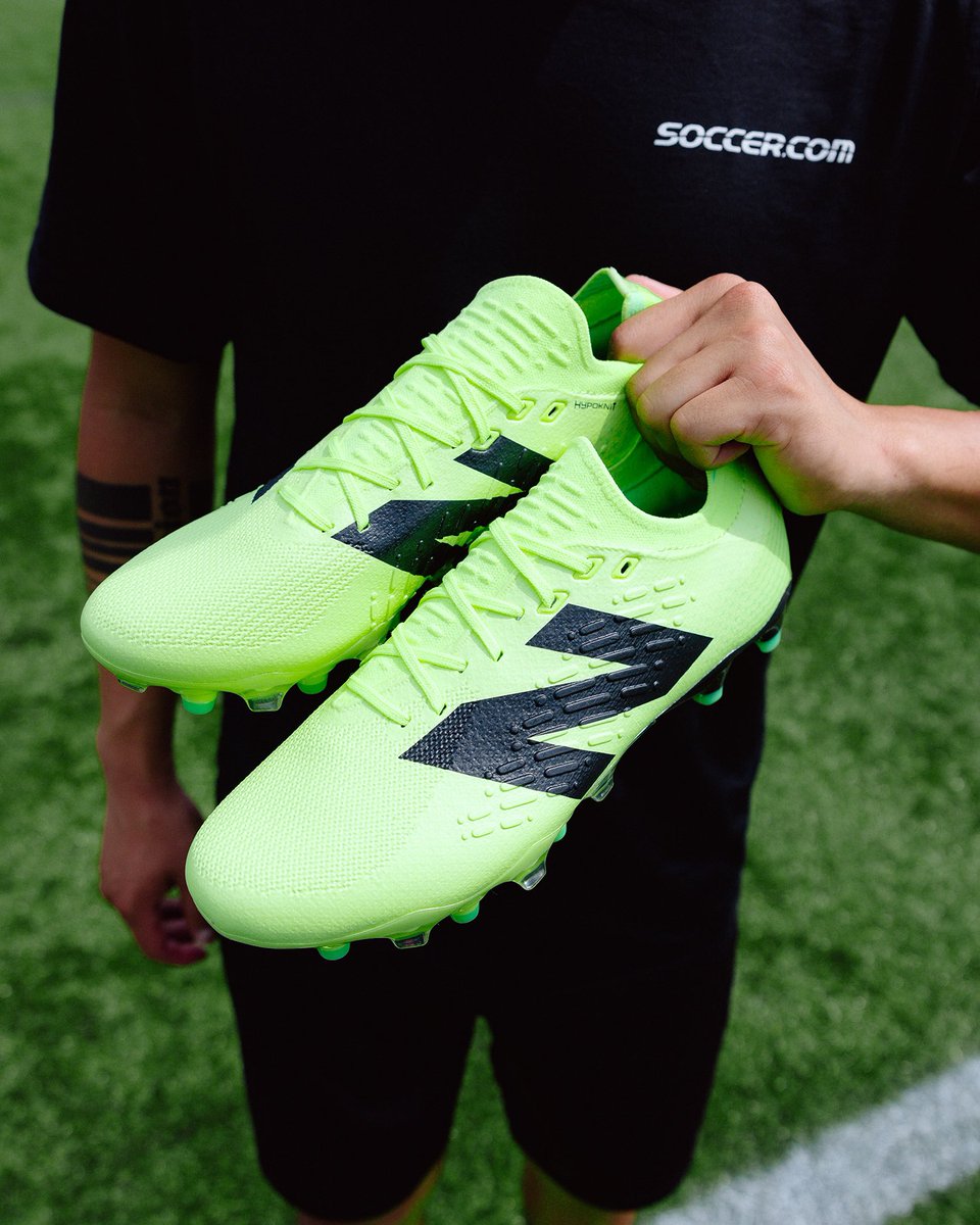 Summer glow up 😎 The @NBFootball “Lime Glow” pack has arrived