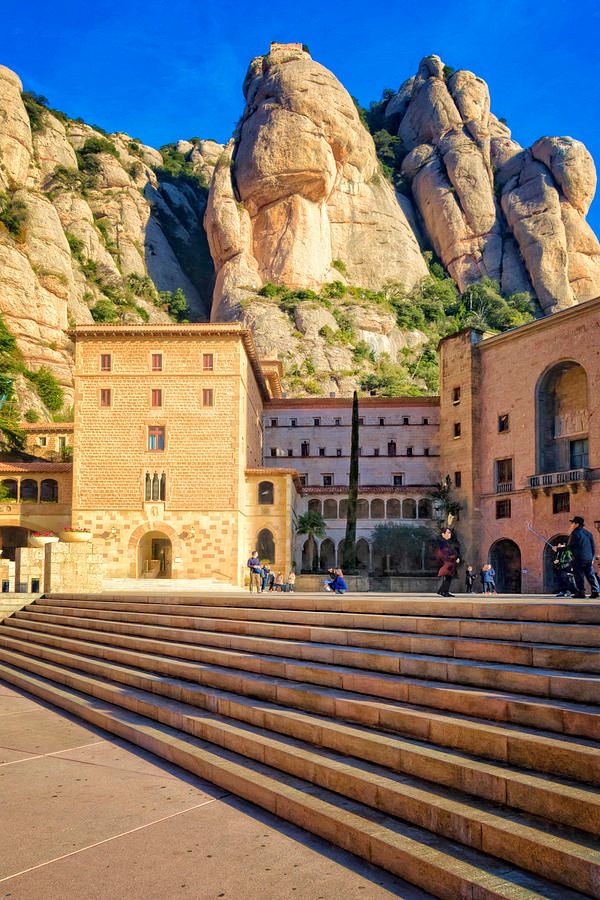 Montserrat Plaza! buff.ly/3TMkmip #montserrat #plaza #monastery #mountains #rocks #rocky #spain #spaintravel #barcelona #AYearForArt #BuyIntoArt #giftideas @joancarroll