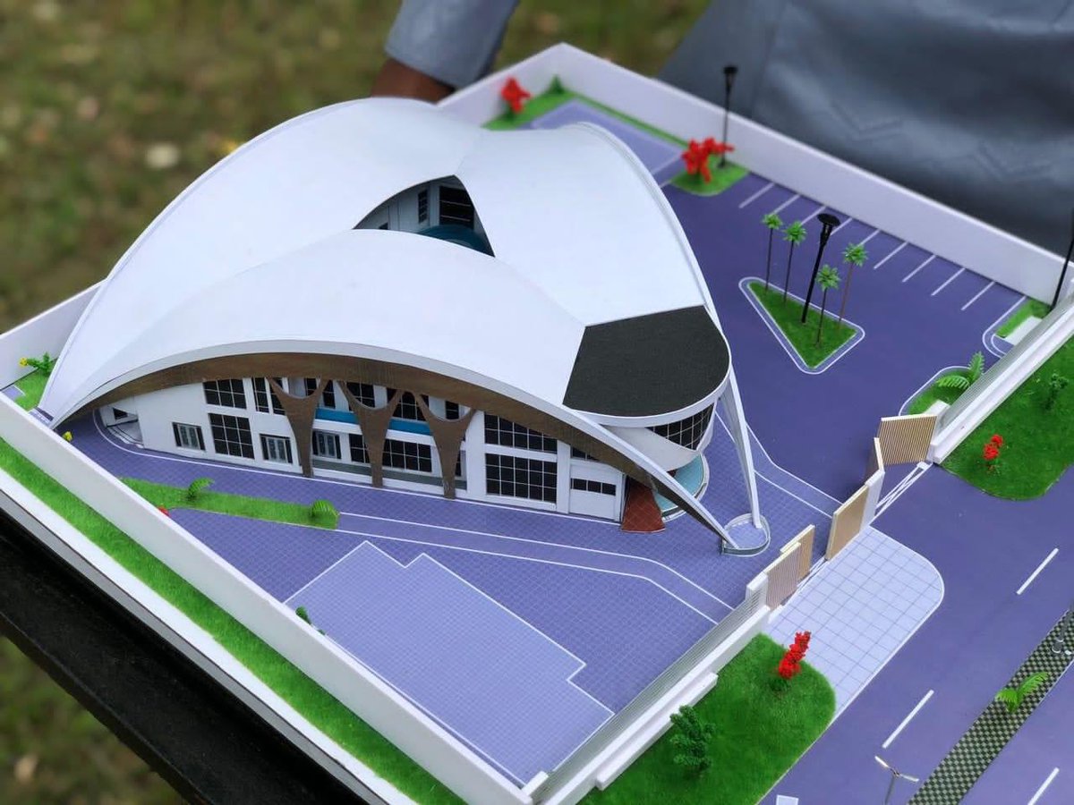Meet Miss UTIBEABASI UMO ISONG, An Architectural student of University of Uyo with her model design of a proposed COMMUNITY CENTER, Girl is so creative!

THREAD 🧵 
#universityofuyo