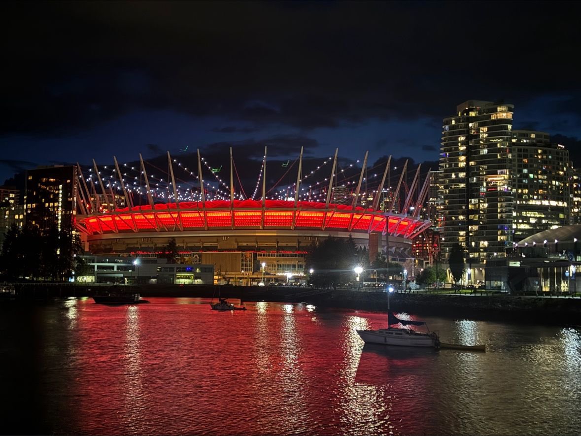 Canada is lighting up red for #HeartFailureWeekCan !❤️

There have been landmark lightups in Toronto, Vancouver, Montreal, and Ottawa to honour Canadians affected by #heartfailure. 

To learn more visit heartfailure.ca 
@CanHFSociety 
@AbbottCardio