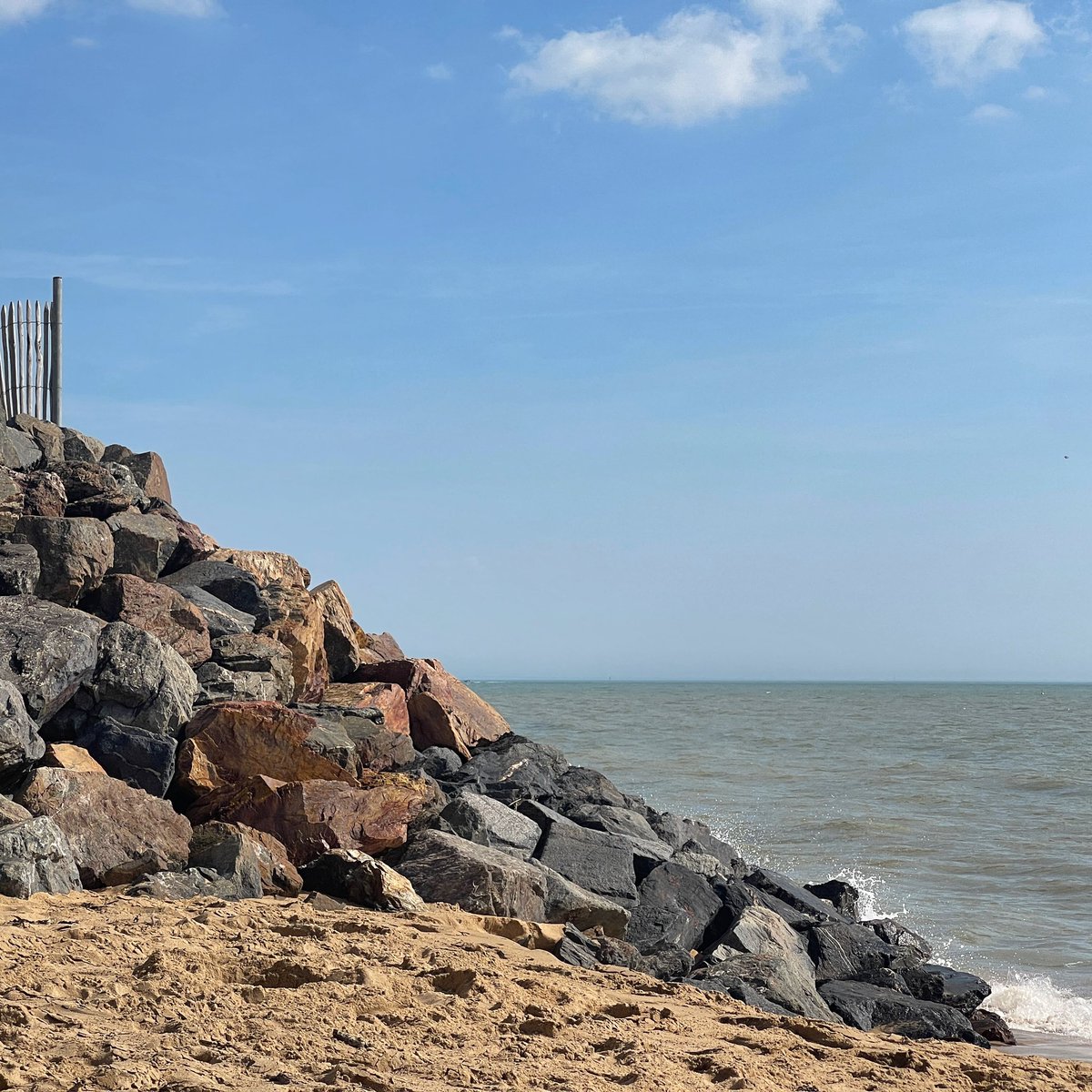 borismiles's tweet image. Nous y est. 😎🏖️
#weekend #latranchesurmer #sprummer