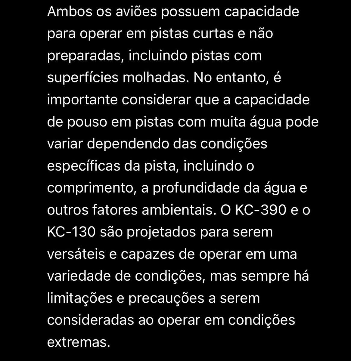 xandao's tweet photo. Detalhe, ambos aviões conseguiriam pousar em POA ou em Canoas. https://t.co/PQU81Ev2za