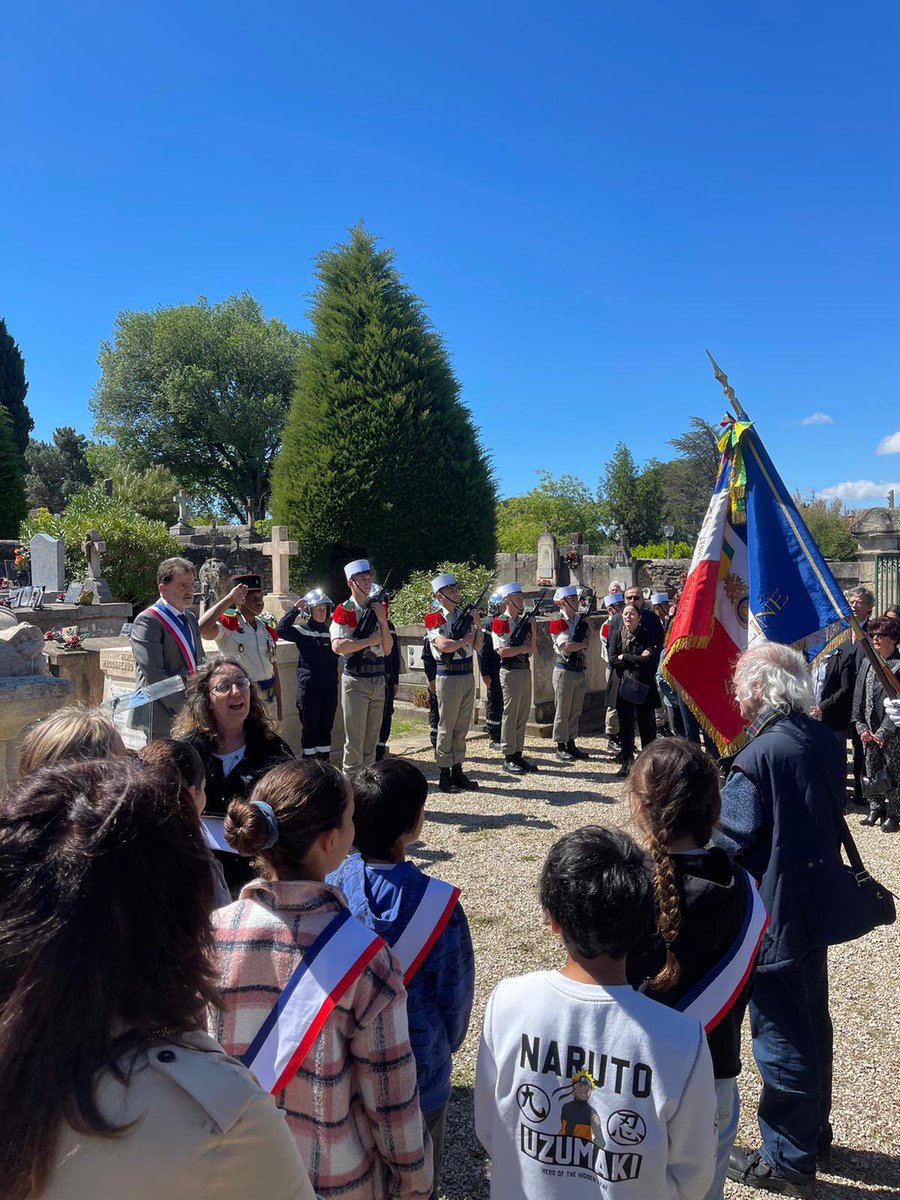 CDC1REG's tweet image. En ce jour de commémoration du 79e anniversaire de la victoire du #8mai 1945, les cadres et légionnaires du #1REG ont rendu hommage à tous ceux qui se sont battus pour la France 🇫🇷

#EnLeurSouvenir 
#VotreHistoireNotreHistoire