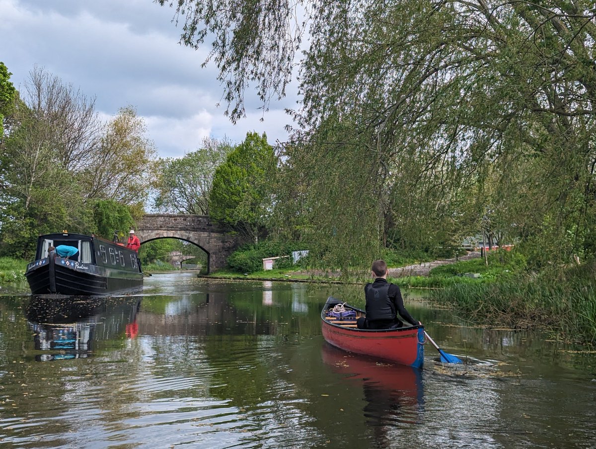 Picture of the day @GorgieMillsHS A pupil solo paddling with @Bridge8Hub on @scottishcanals