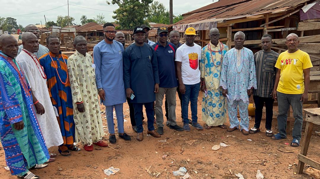 The Edo State Government through its Community and Social Development Agency (Edo-CSDA), has launched a micro-project encompassing the renovation of the Open Market in Utese Community, located in Ovia North-East Local Government Area of the State.