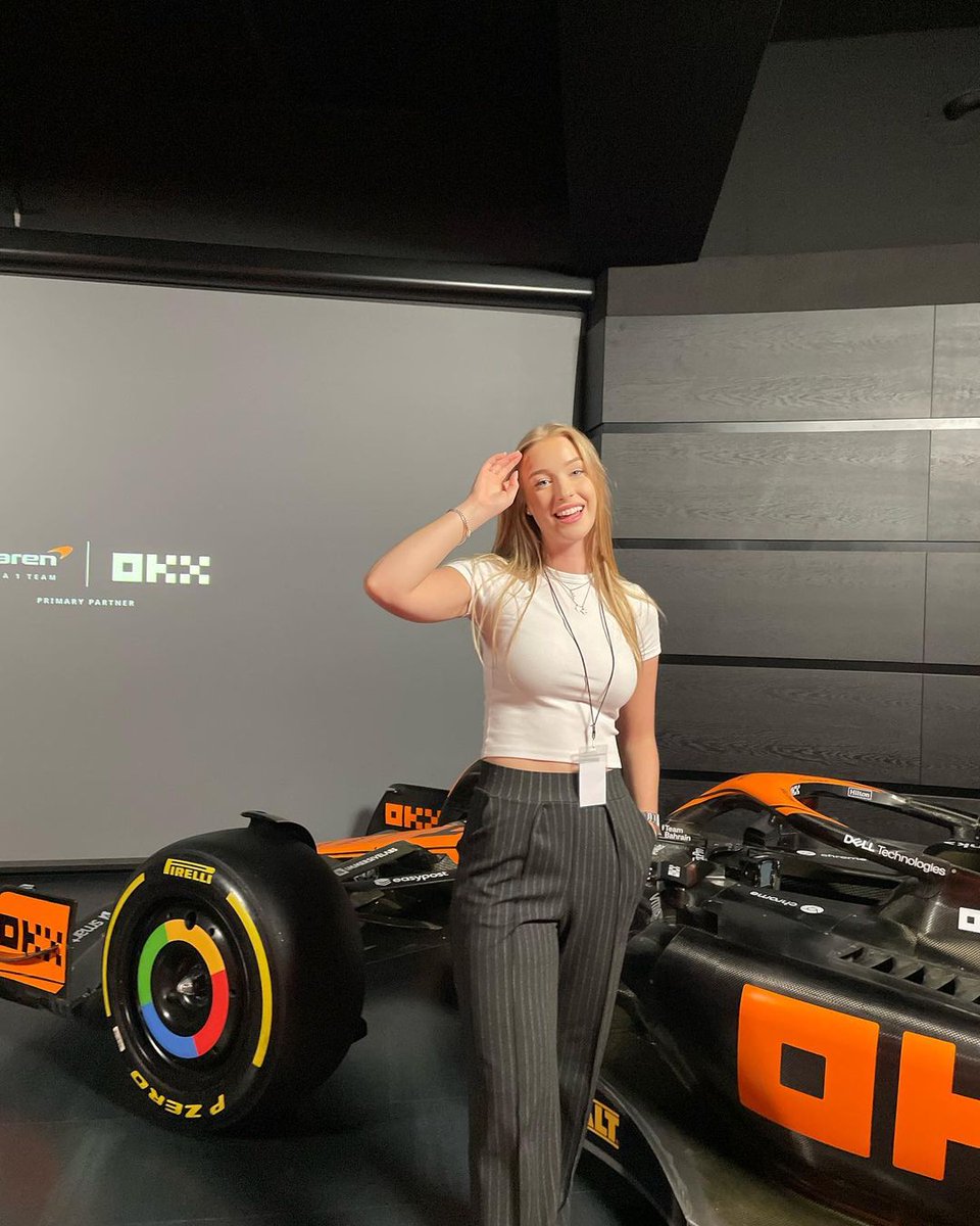 Meet Antonia Rankin, F1 Content Creator and Presenter 🚀 From collaborating with teams like @stakef1team_ks, @AstonMartinF1, and @McLarenF1 to working with @dakar and @VeloceEsports, she's reshaping the world of motorsport content creation 👏🎤 #WomenInMotorsport #F1