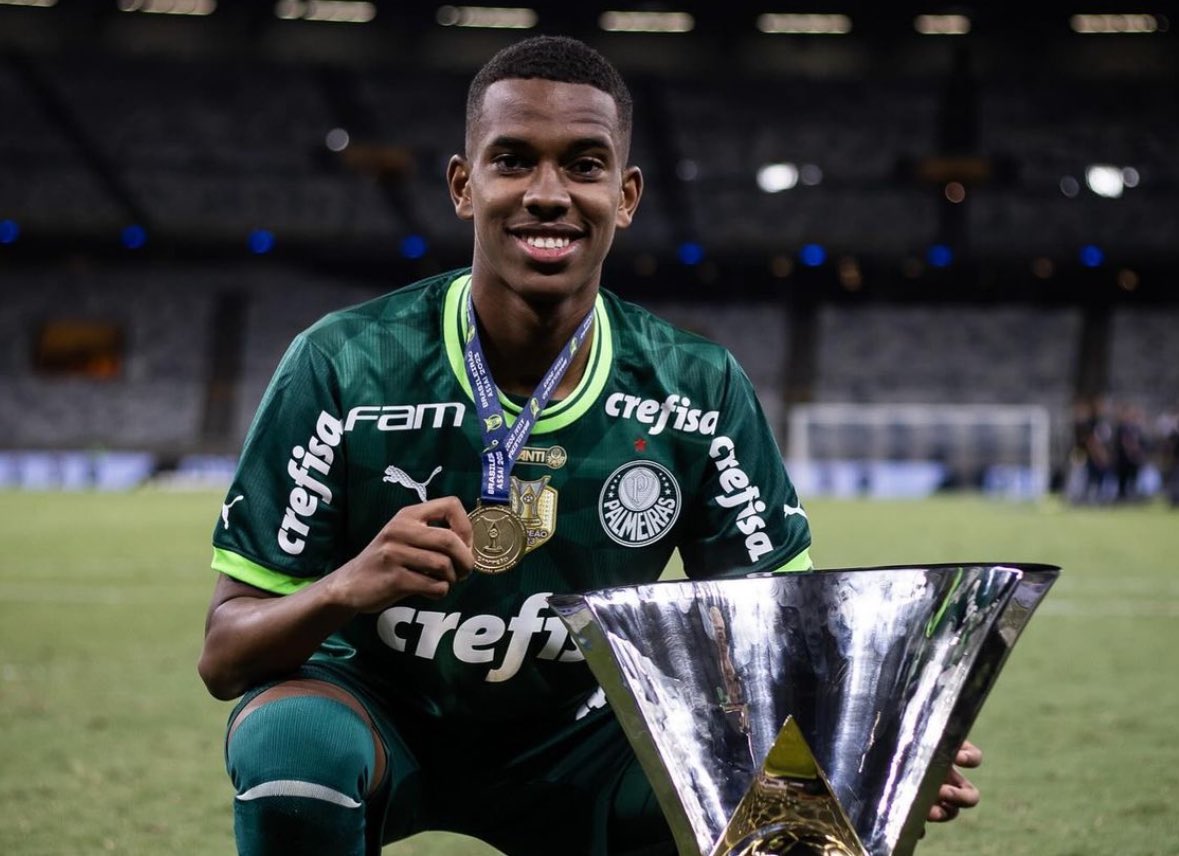 🚨🔵🇧🇷 Understand Chelsea have reached verbal agreement with Willian Estevão on personal terms. Told initial bid still to be sent but it will be around €32m plus add-ons, as talks with Palmeiras will follow. Nothing done yet but #CFC remain clear favorites since January.