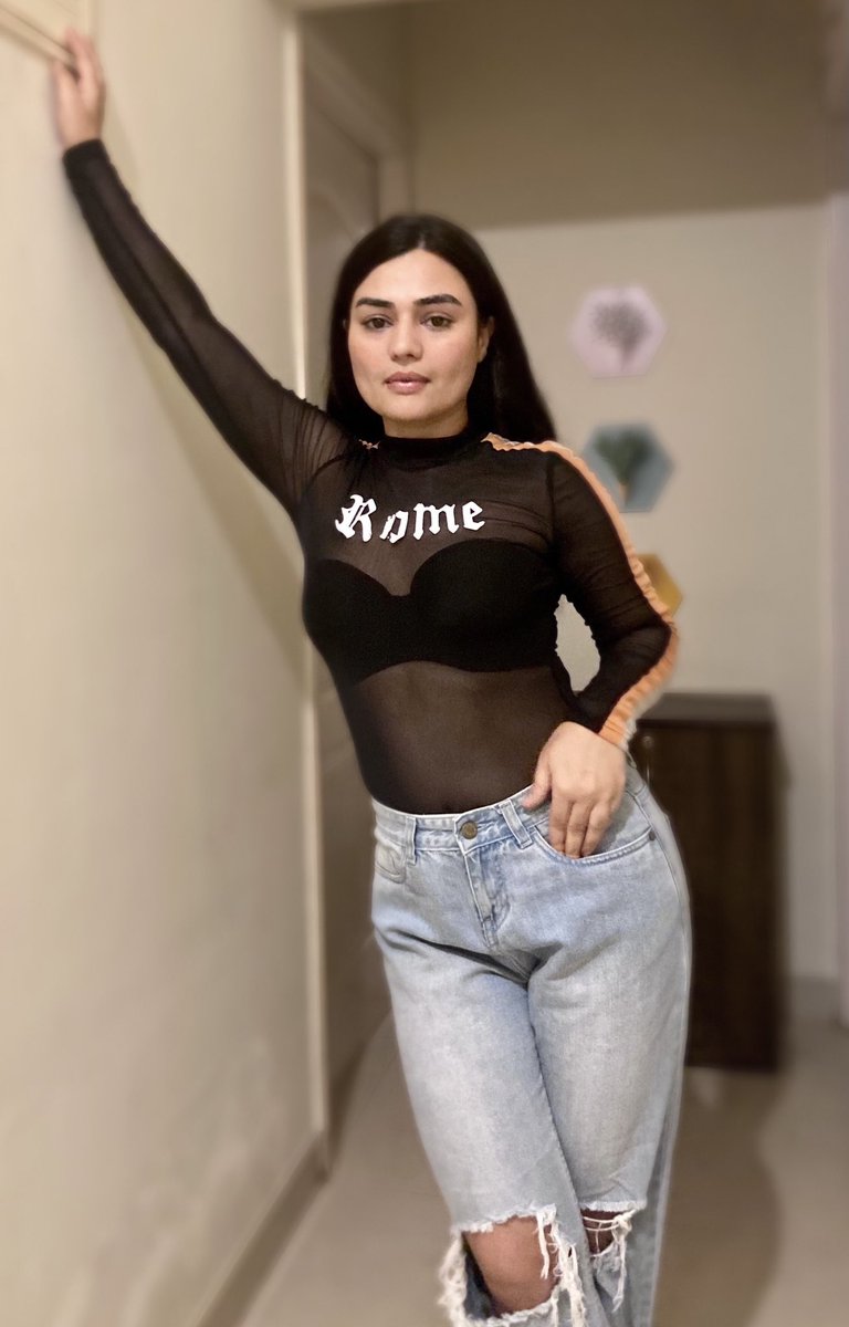 Be happy. Life's short, get busy living.🖤