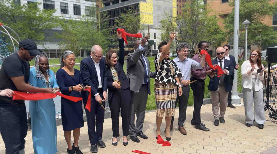 Downtown Brooklyn tweet media